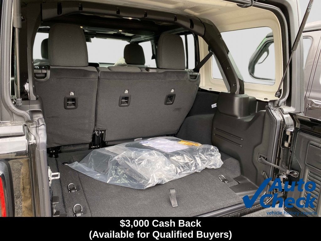 New 2026 Jeep Wrangler 4-DOOR SPORT S Sport Utility