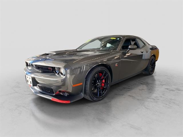 2023 Dodge Challenger R/T's photo
