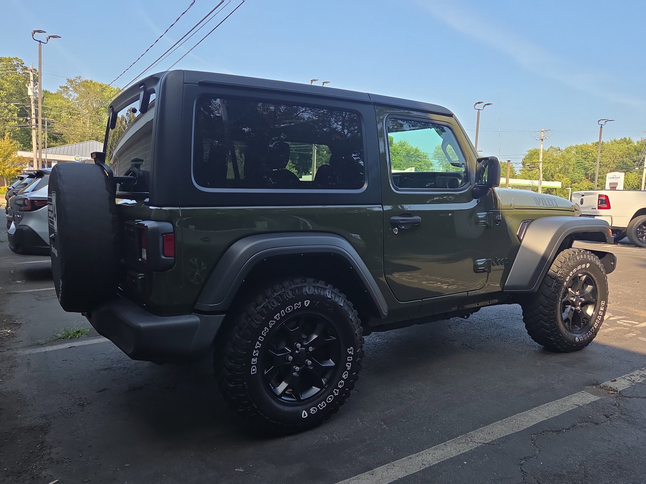 2022 Jeep Wrangler Willys Sport photo 4