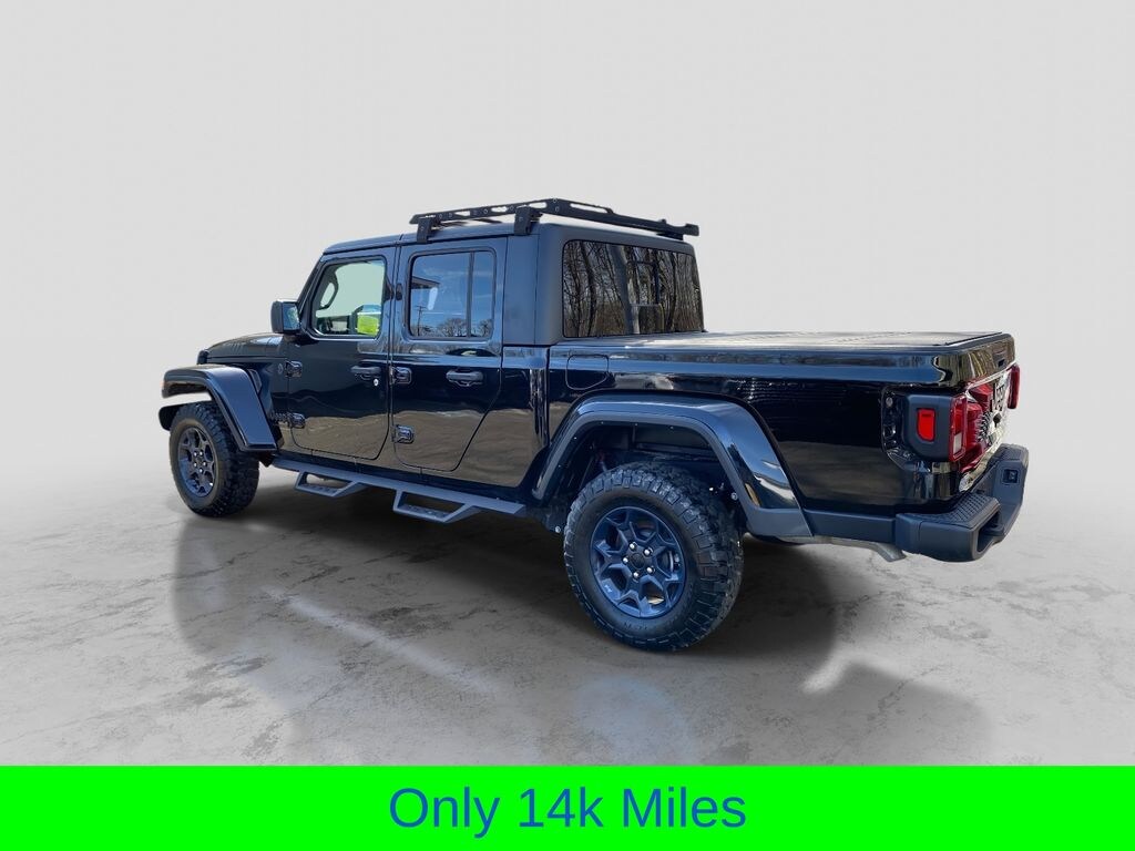 Certified 2023 Jeep Gladiator Willys Truck