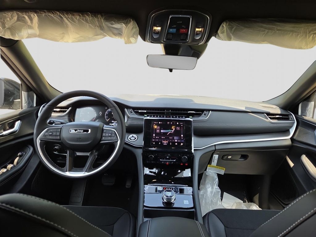 New 2025 Jeep Grand Cherokee ALTITUDE X 4X4 Sport Utility