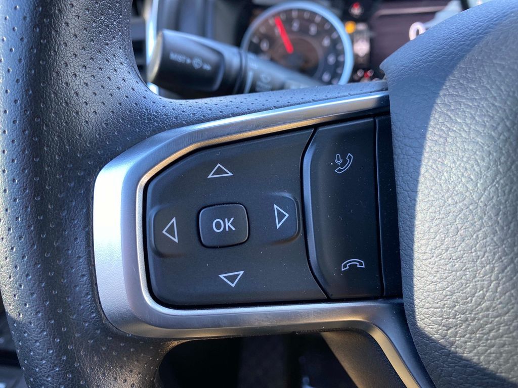 2026 RAM 1500 Express - Photo 15