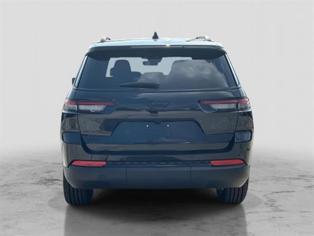 New 2025 Jeep Grand Cherokee L ALTITUDE X 4X4 Sport Utility