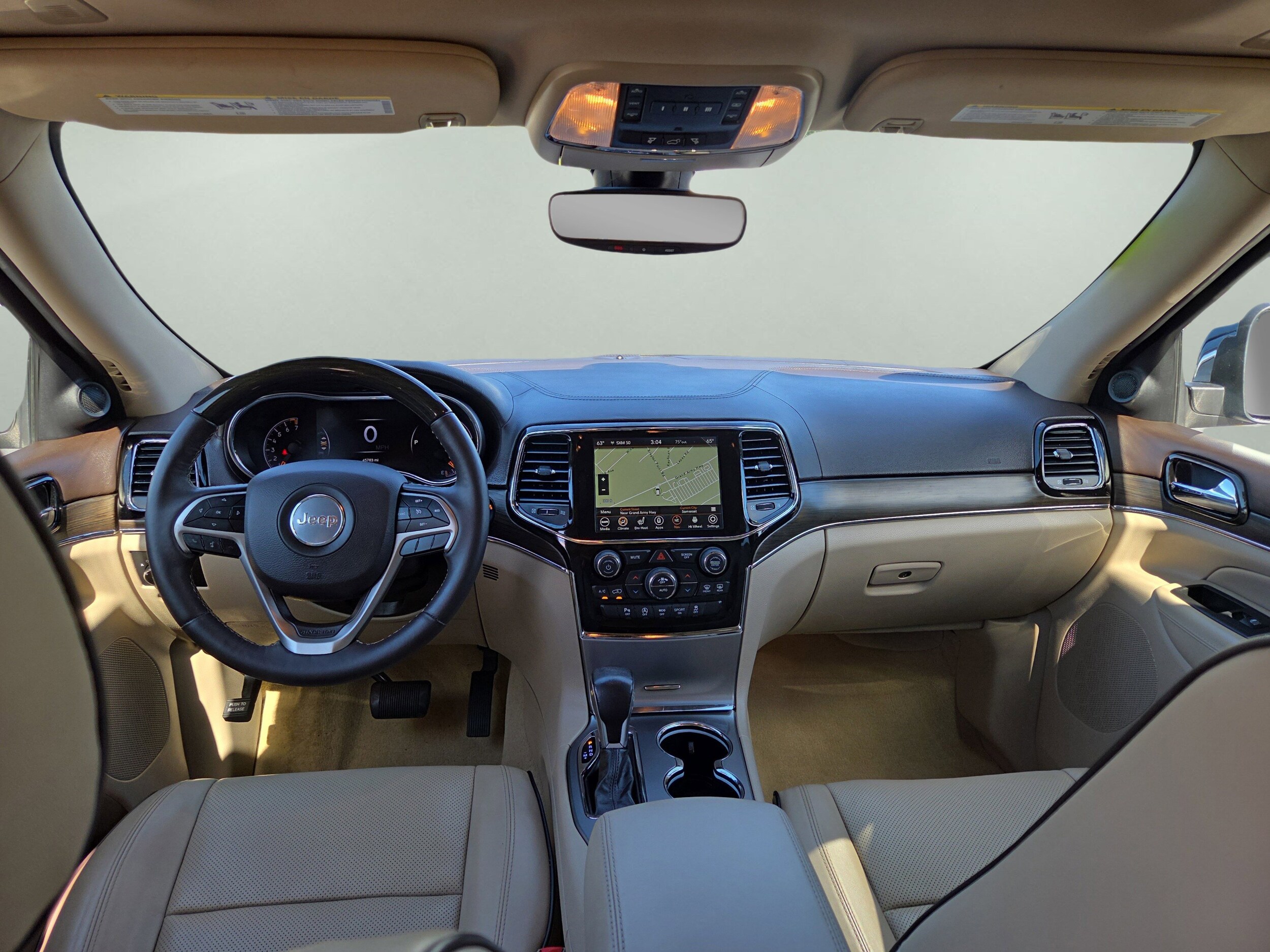 2020 Jeep Grand Cherokee Overland photo 2