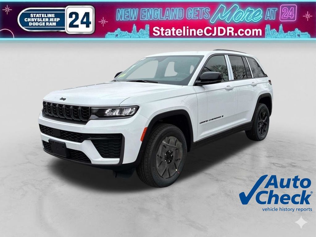 2026 Jeep Grand Cherokee Laredo Altitude 4x4's photo