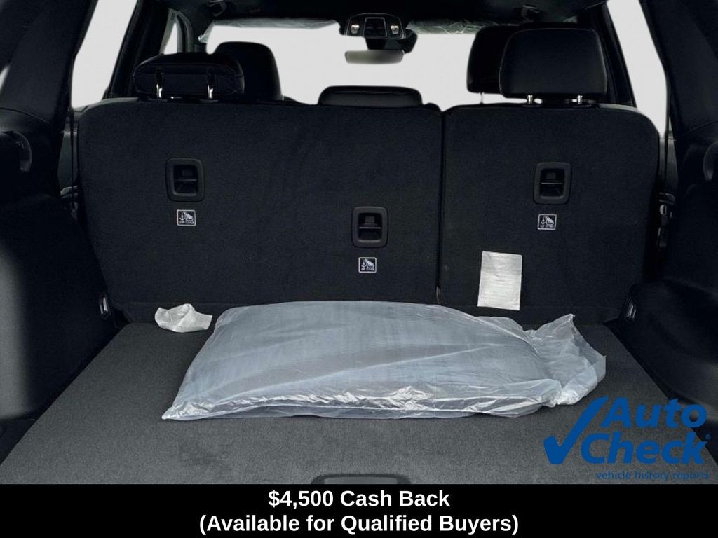 New 2026 Jeep Grand Cherokee LAREDO ALTITUDE 4X4 Sport Utility