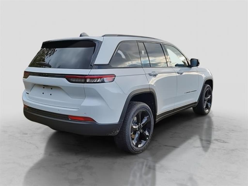New 2025 Jeep Grand Cherokee ALTITUDE X 4X4 Sport Utility