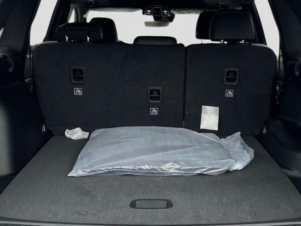 New 2026 Jeep Grand Cherokee LAREDO ALTITUDE 4X4 Sport Utility