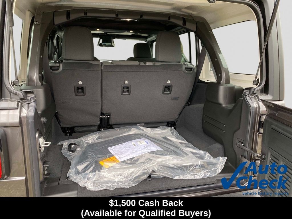 New 2026 Jeep Wrangler 4-DOOR SPORT S Sport Utility