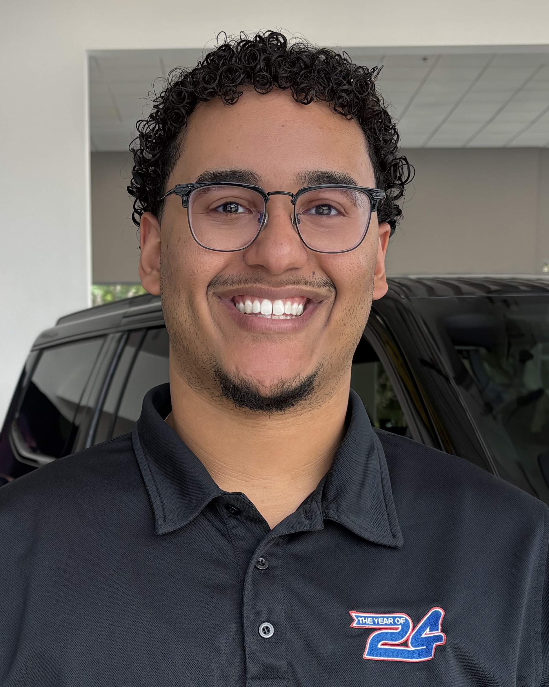 Staff member Jose Paniagua from ID_47d3e75c00aa
