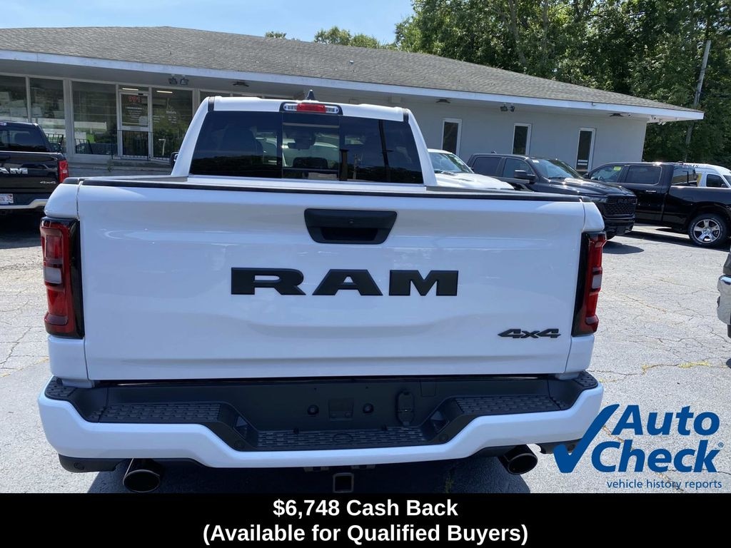 New 2026 Ram 1500 EXPRESS CREW CAB 4X4 6'4 BOX Pickup