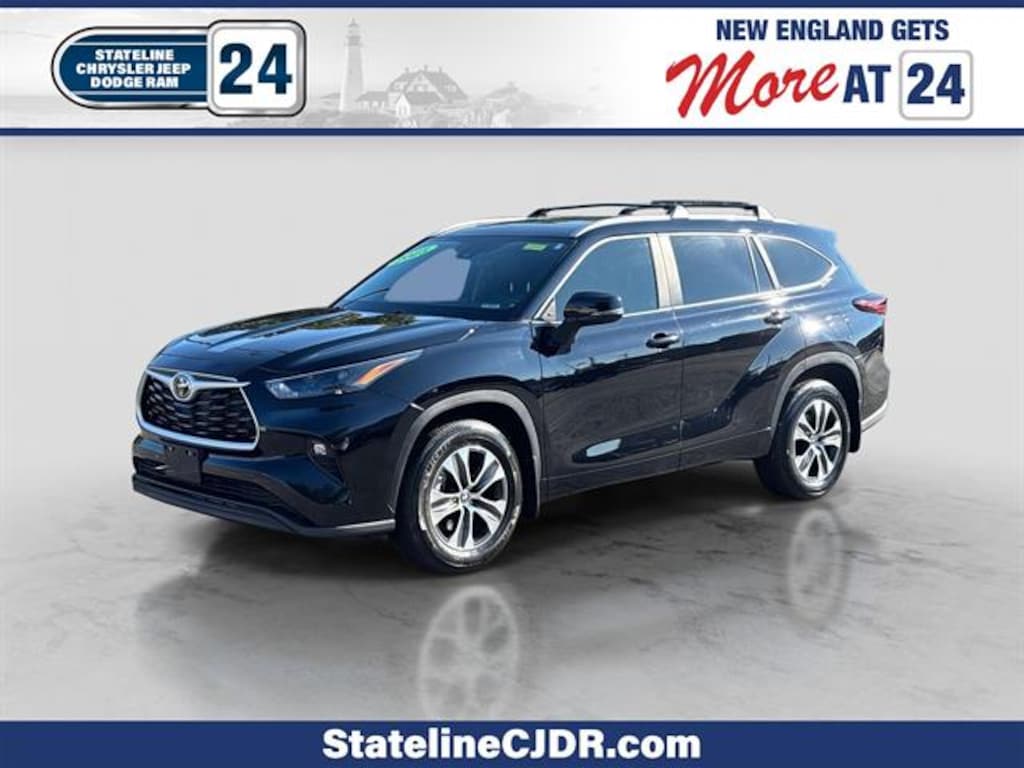 Used 2025 Toyota Highlander LE