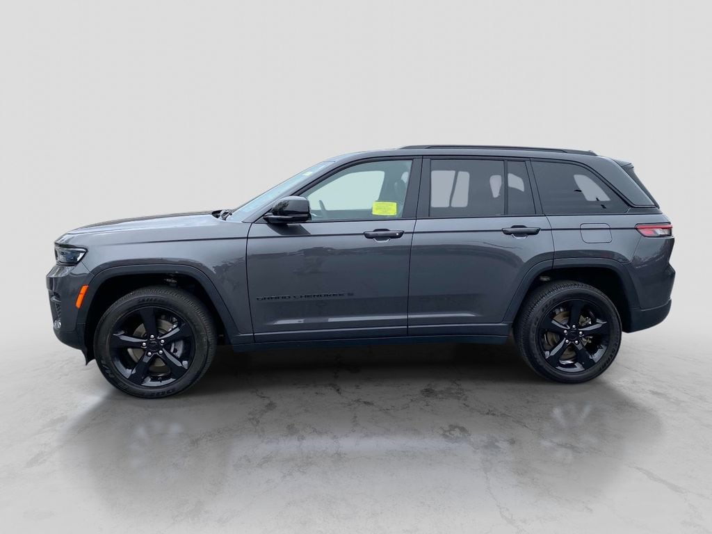 Certified 2024 Jeep Grand Cherokee Altitude X SUV