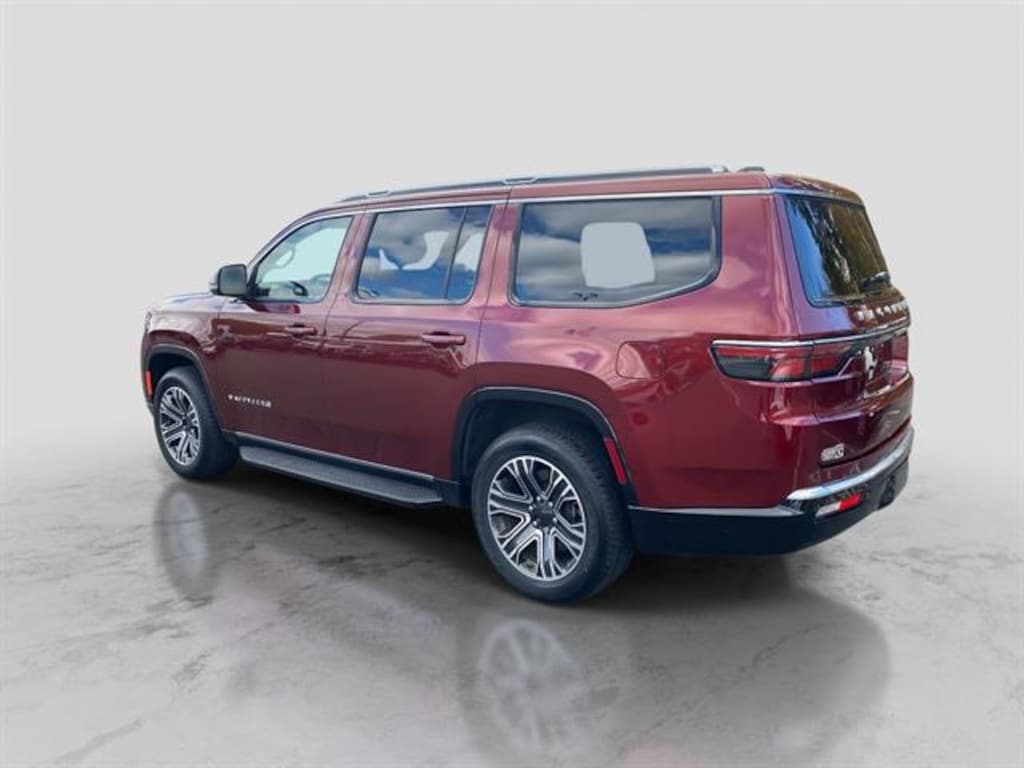 Used 2024 Jeep Wagoneer Base