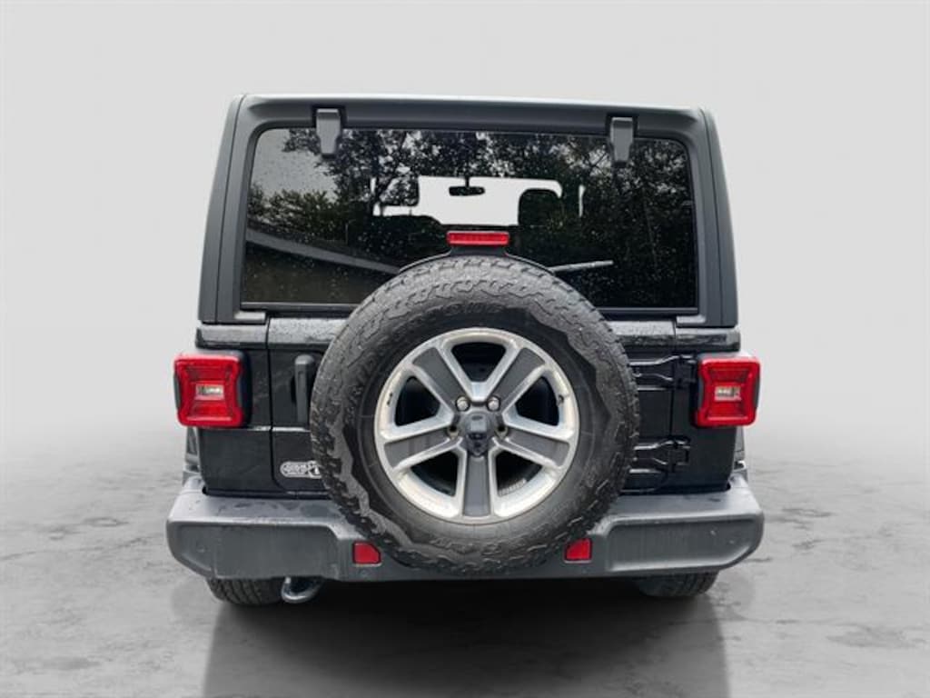 Used 2021 Jeep Wrangler Sahara