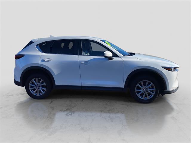 2023 Mazda CX-5 2.5 S Preferred photo 2