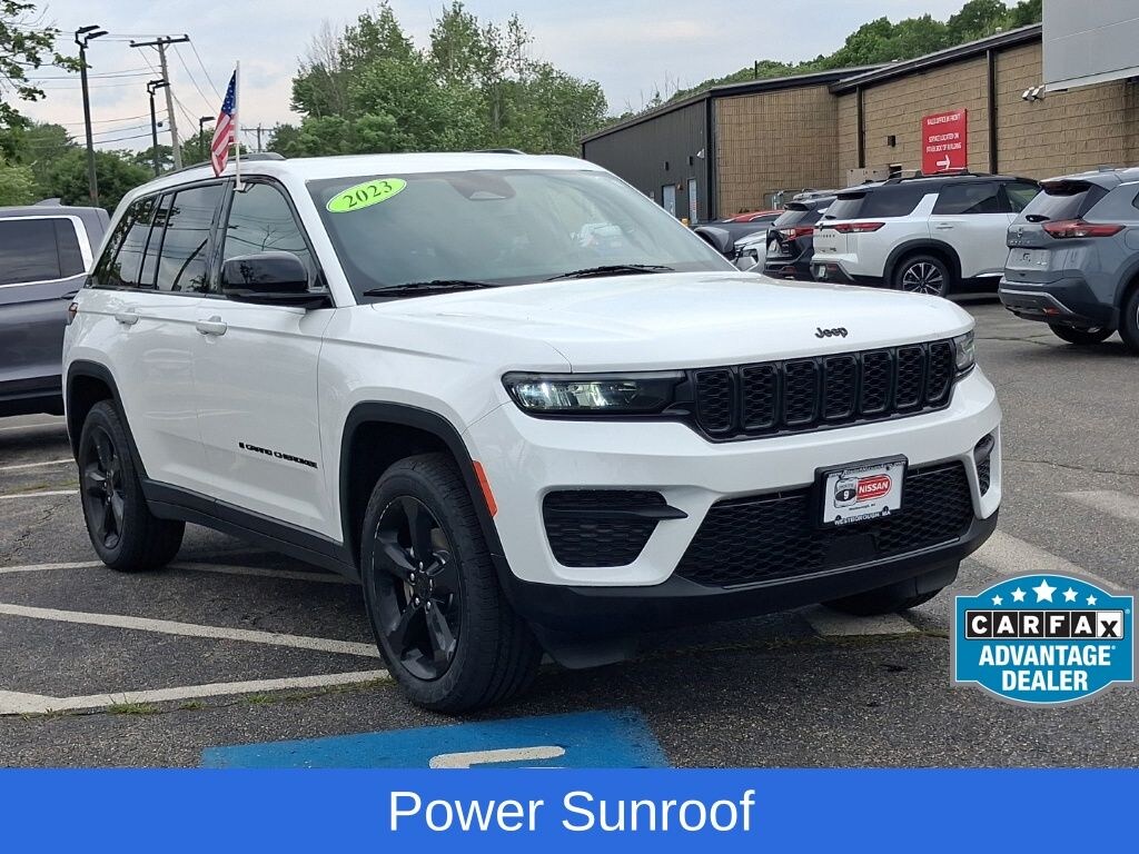 Used 2023 Jeep Grand Cherokee Altitude X SUV