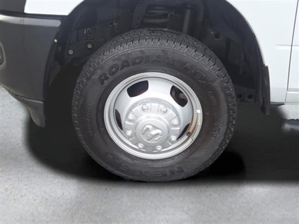 Used 2022 Ram 3500 Chassis Cab Tradesman Tradesman 4WD Crew Cab 60 CA 172.4 WB