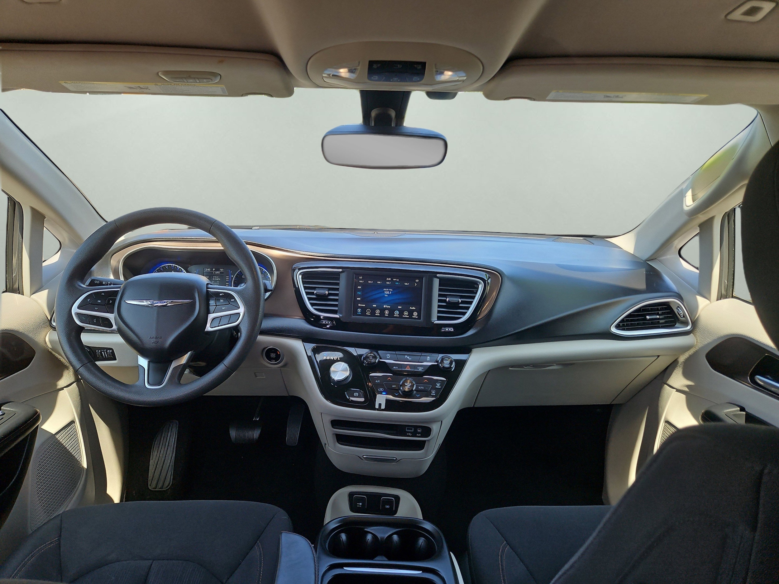 Used 2018 Chrysler Pacifica Touring Plus with VIN 2C4RC1FG5JR117086 for sale in Somerset, MA
