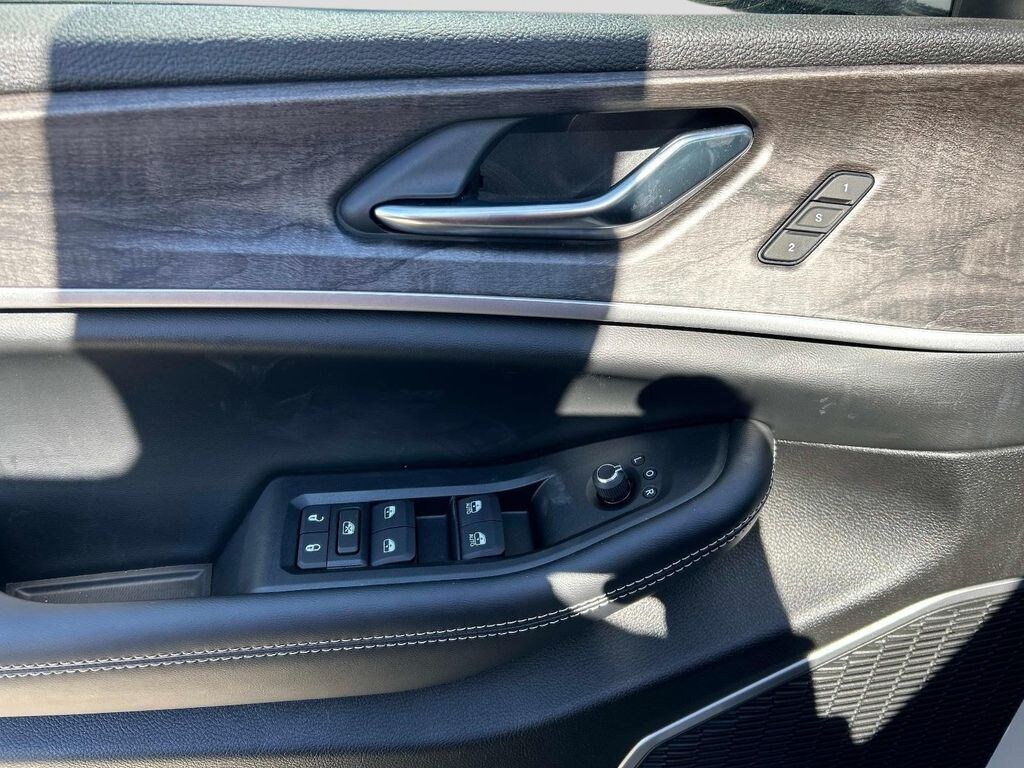 New 2026 Jeep Grand Cherokee LIMITED 4X4 Sport Utility