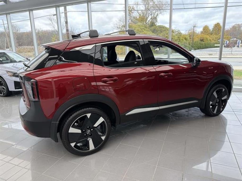 New 2026 Nissan Kicks SR SUV