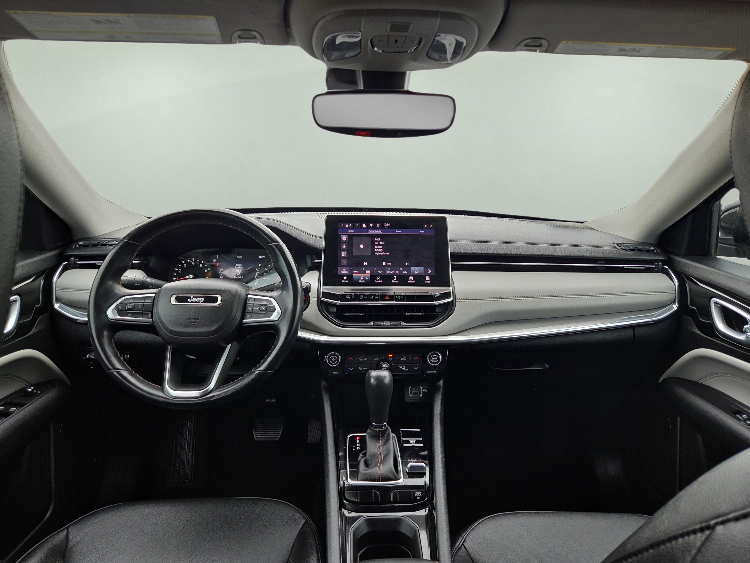 2022 Jeep Compass Limited photo 2