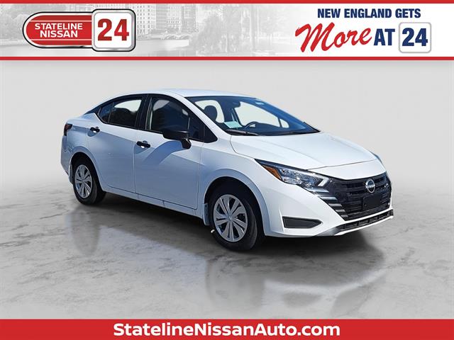 2025 Nissan Versa Sedan S's photo