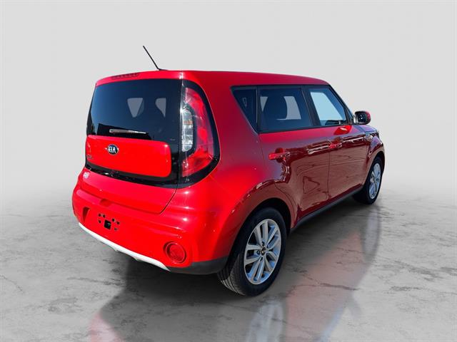 2019 Kia Soul Plus photo 2