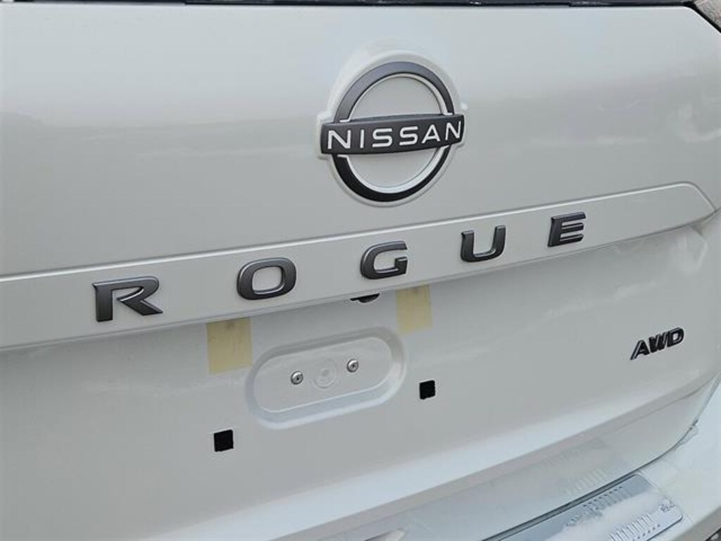 New 2026 Nissan Rogue SV SUV