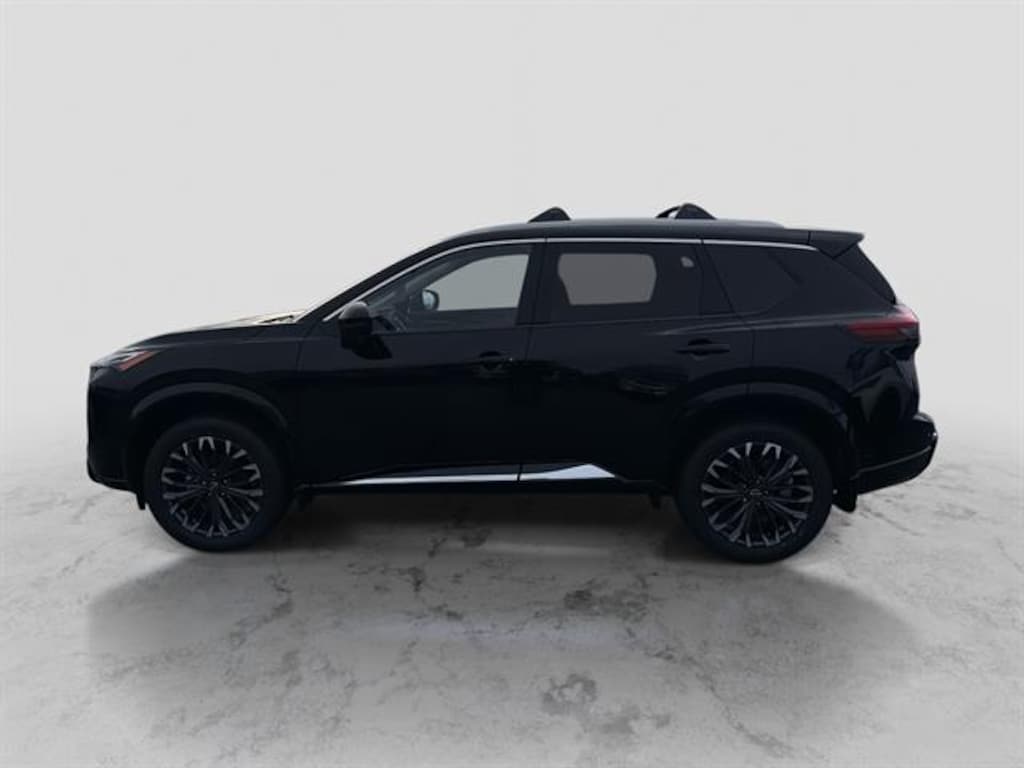 New 2026 Nissan Kicks SR SUV