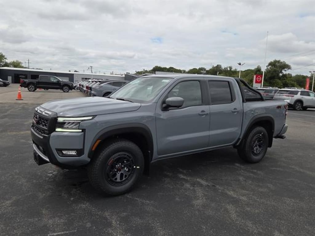 New 2025 Nissan Frontier PRO-4X Truck Crew Cab