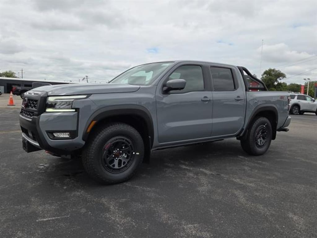 New 2025 Nissan Frontier PRO-4X Truck Crew Cab