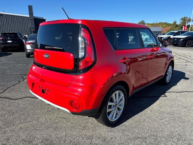 2019 Kia Soul Plus photo 2