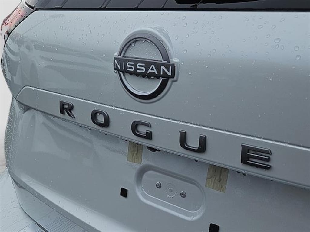New 2026 Nissan Rogue SV SUV