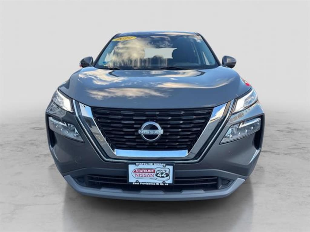 Used 2022 Nissan Rogue SV