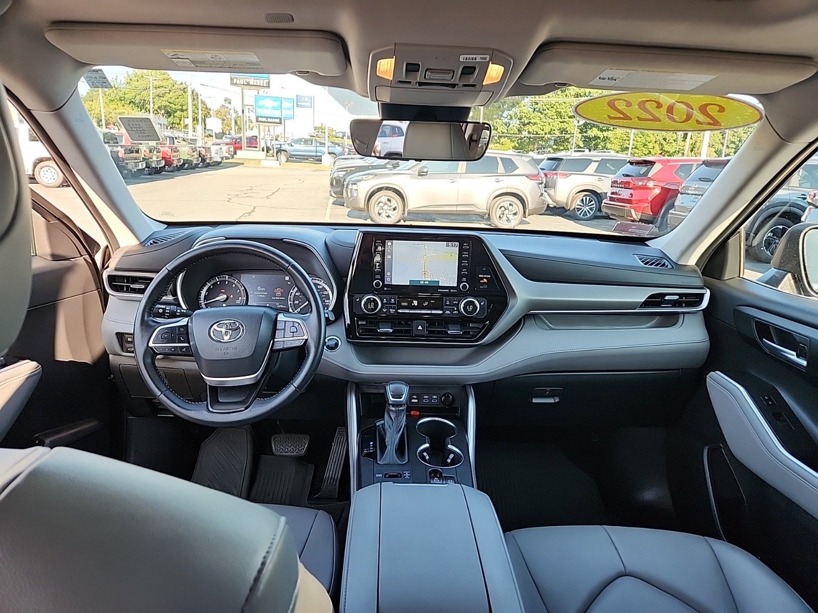 Used 2022 Toyota Highlander XLE with VIN 5TDHZRBH6NS179553 for sale in East Providence, RI