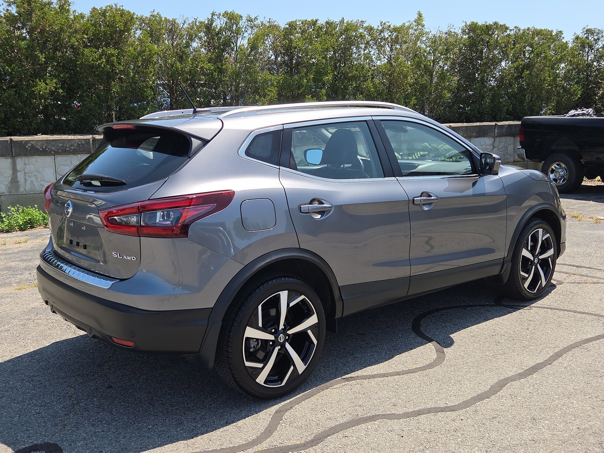 2022 Nissan Rogue Sport SL photo 4