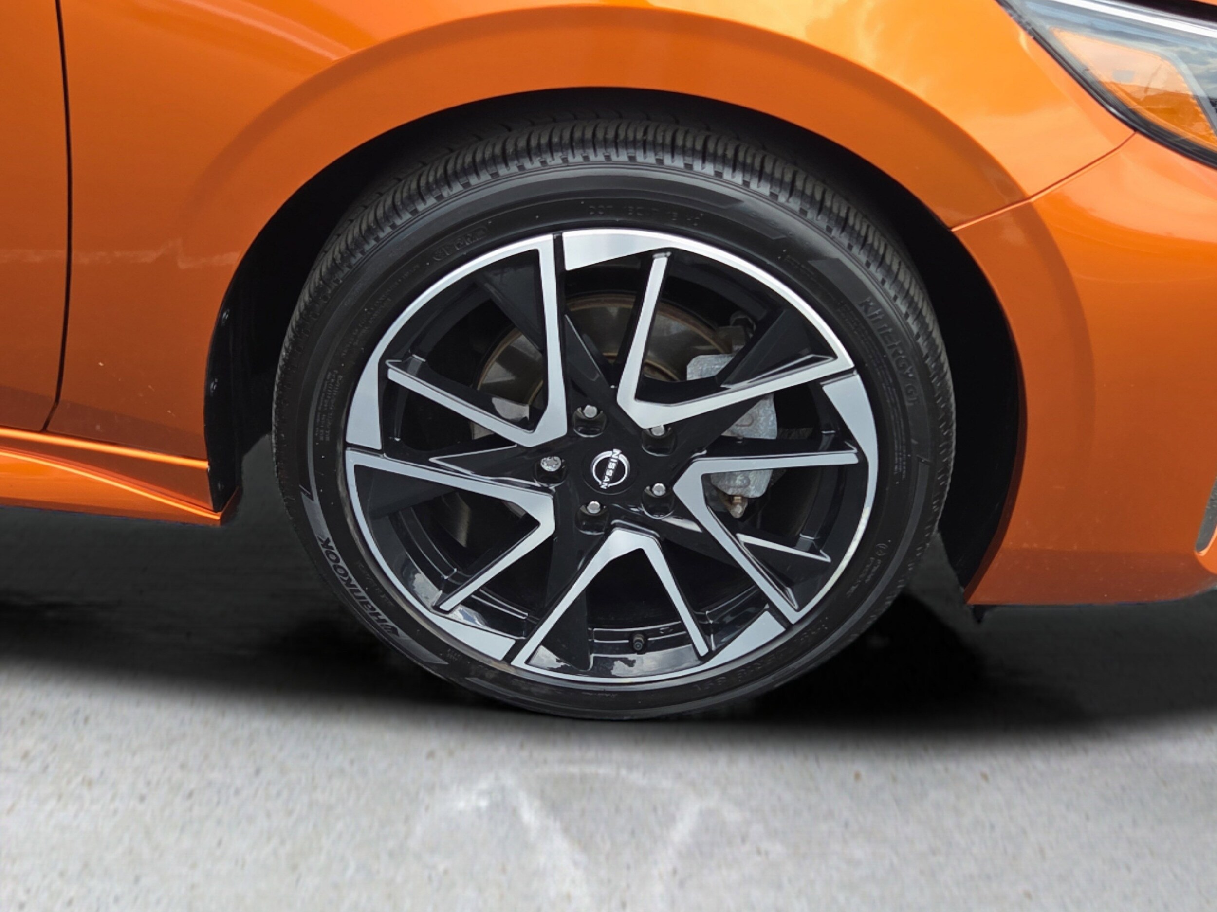 2024 Nissan Sentra SR photo 4