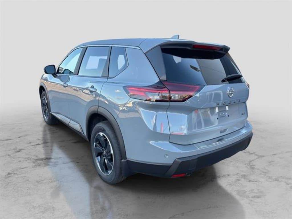 Used 2026 Nissan Rogue SV