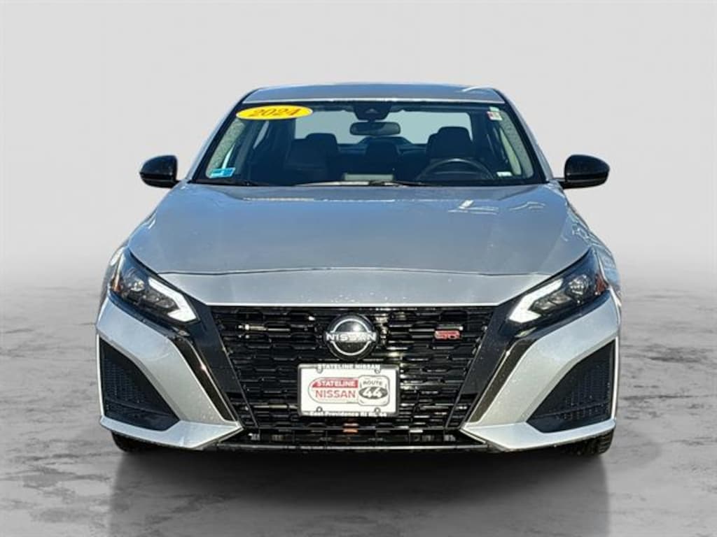 Certified 2024 Nissan Altima 2.5 SR