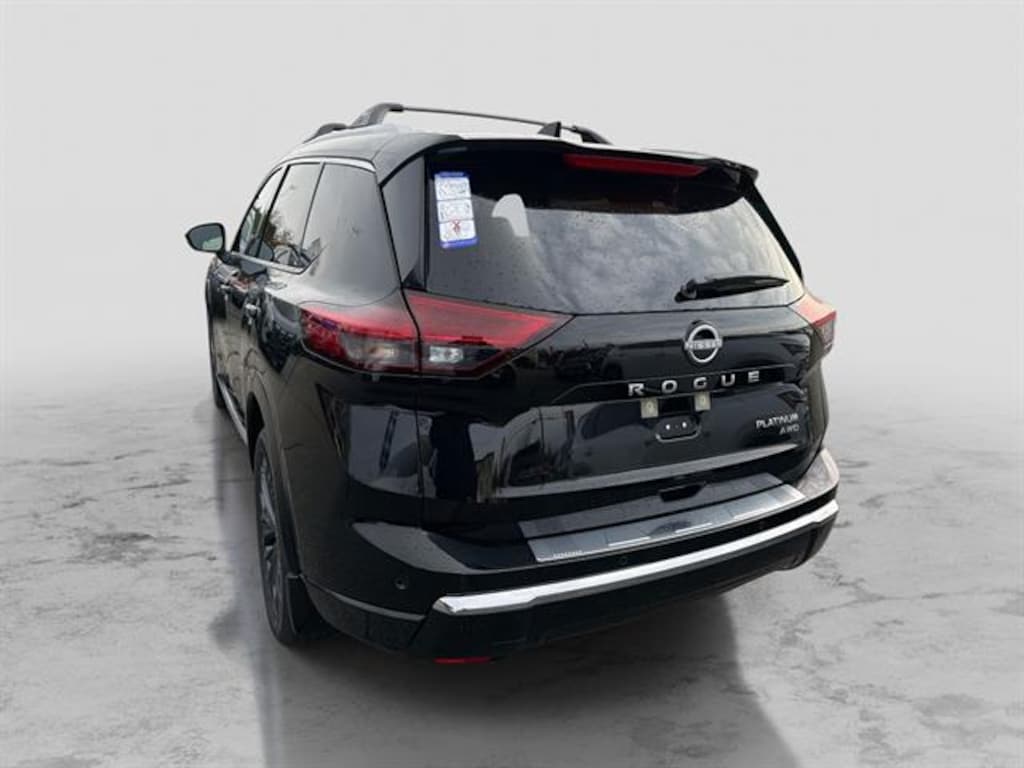 New 2026 Nissan Kicks SR SUV