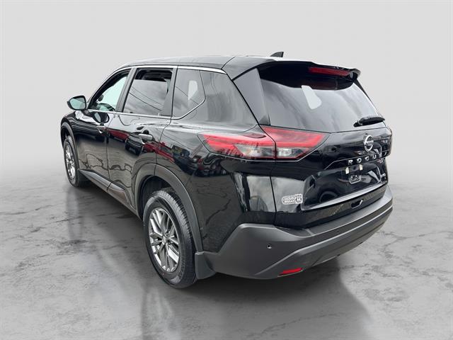 2021 Nissan Rogue S photo 3