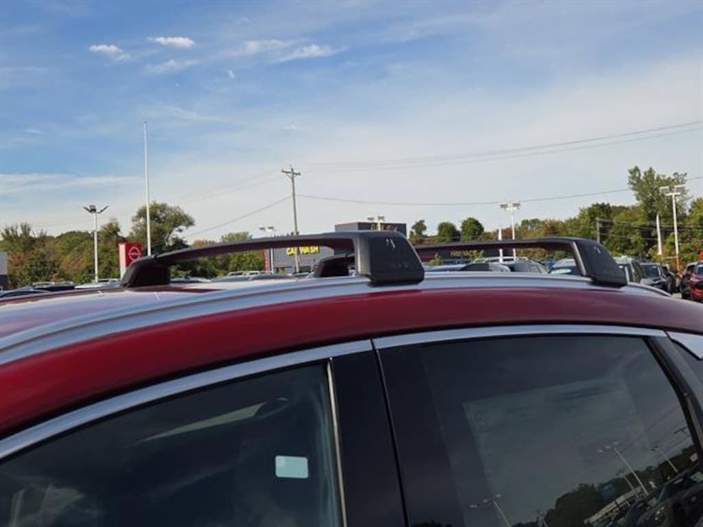 New 2026 Nissan Kicks SR SUV