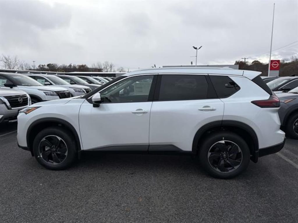 New 2026 Nissan Rogue SV SUV