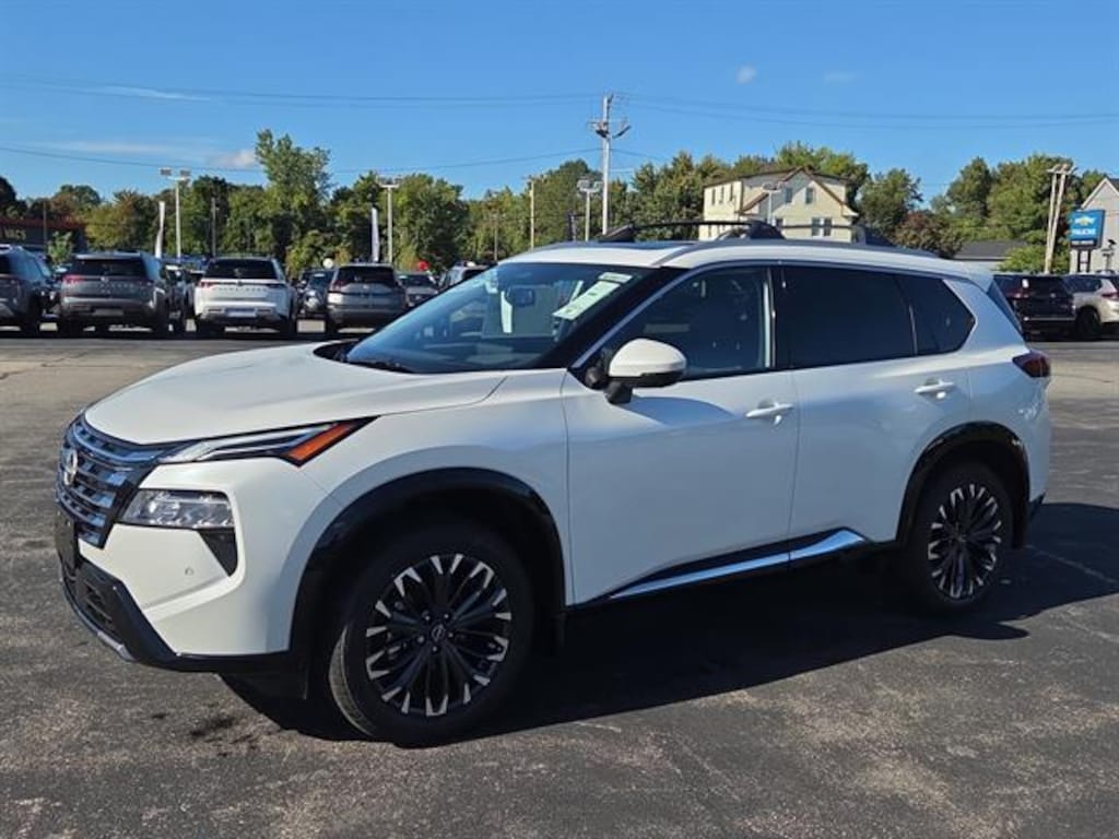 New 2026 Nissan Rogue Platinum SUV