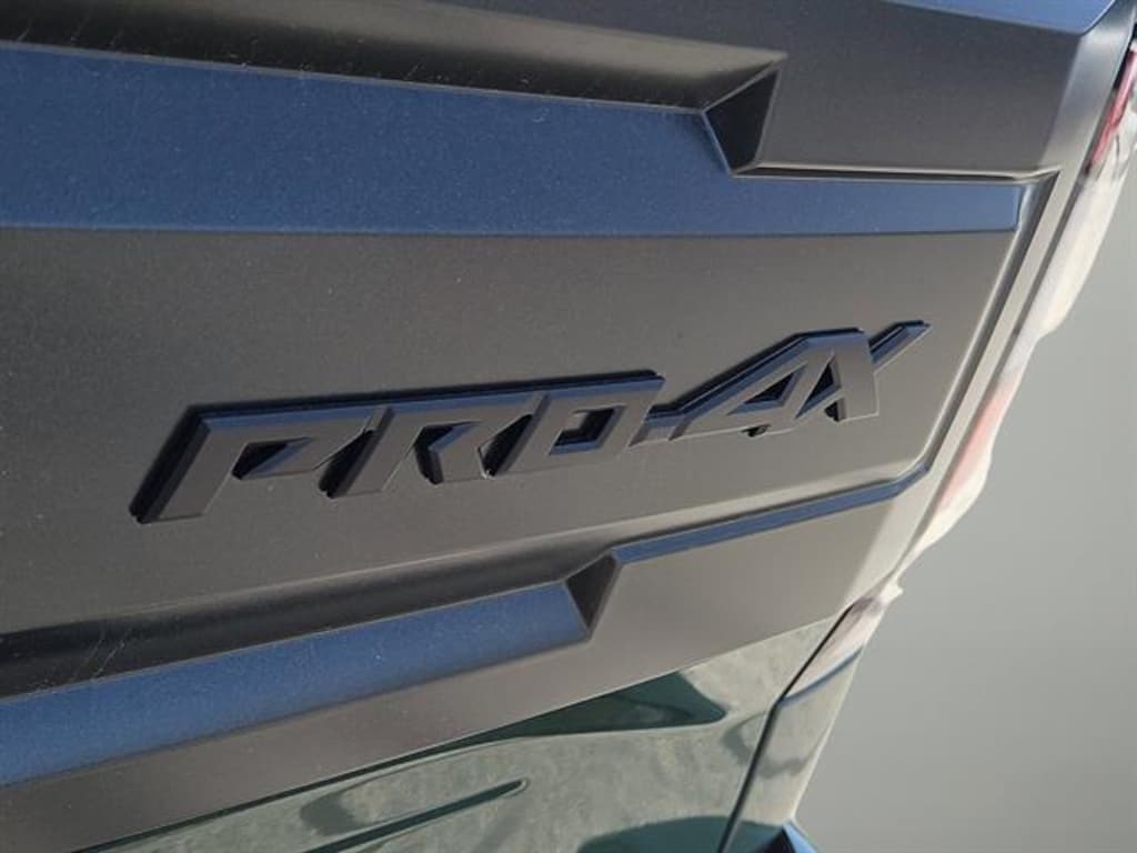 New 2025 Nissan Frontier PRO-4X Truck Crew Cab
