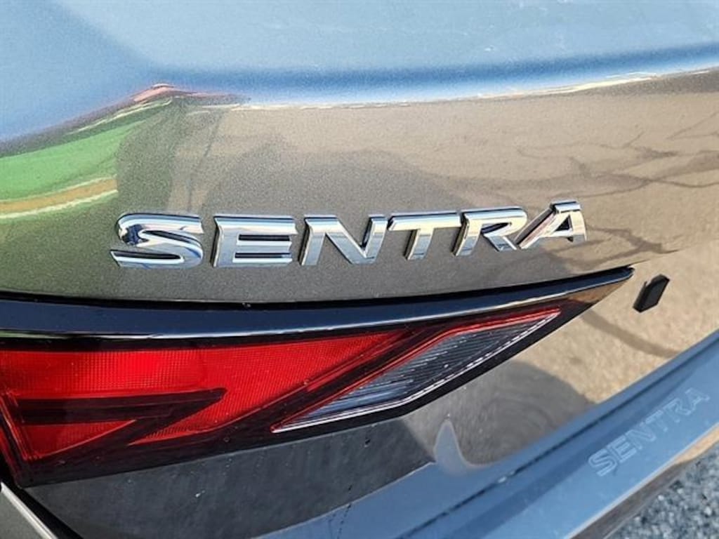 New 2025 Nissan Sentra SV Sedan