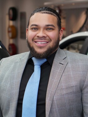 Staff member Kenny Jaramillo from ID_6a2408ea97df