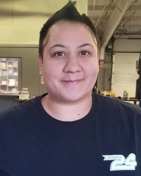 Staff member Tracy Curti from ID_443b3600b15c