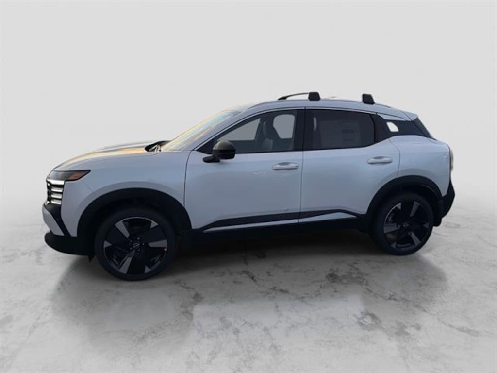 New 2026 Nissan Kicks SR SUV